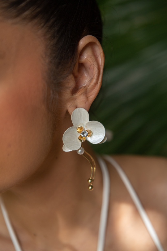 BRINCO ORQUÍDEA BRANCA 