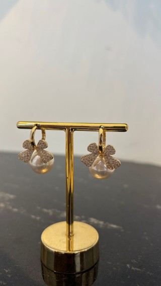 Brinco 2 Furos Dourado