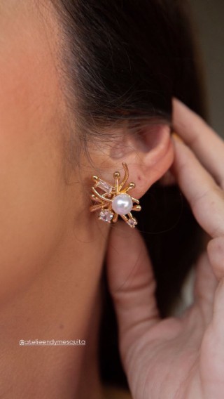 Brinco Formas Dourado