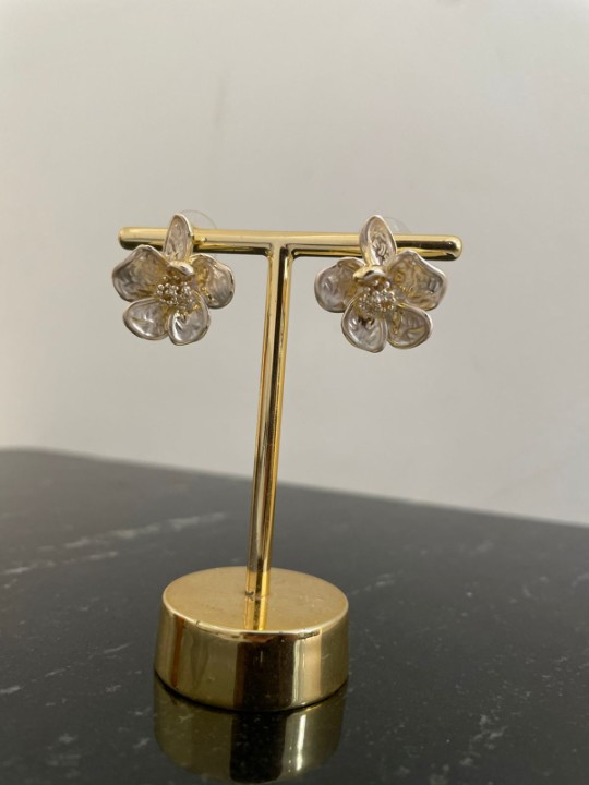 BRINCO LILI FLOR DOURADO