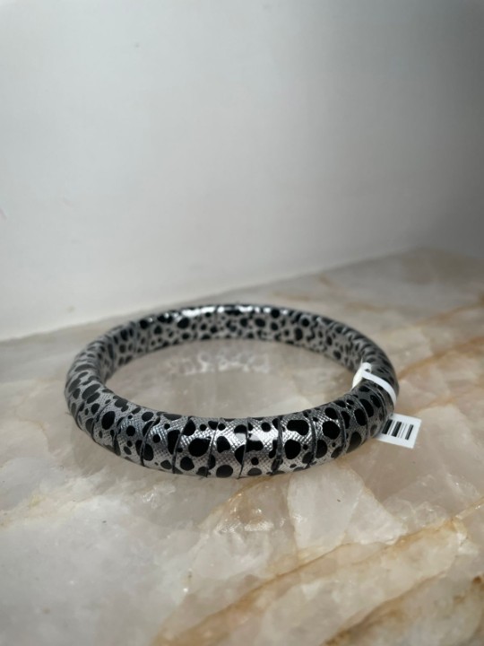 PULSEIRA VIVIAN PRETO